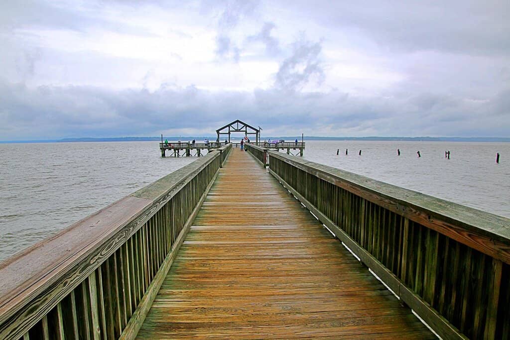 Visitor Center & Exhibits
