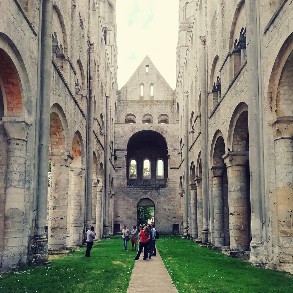 Vertical photo