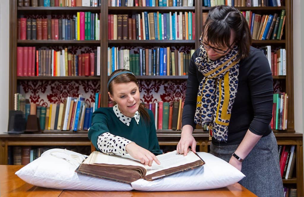 Elegant Dining Atrium