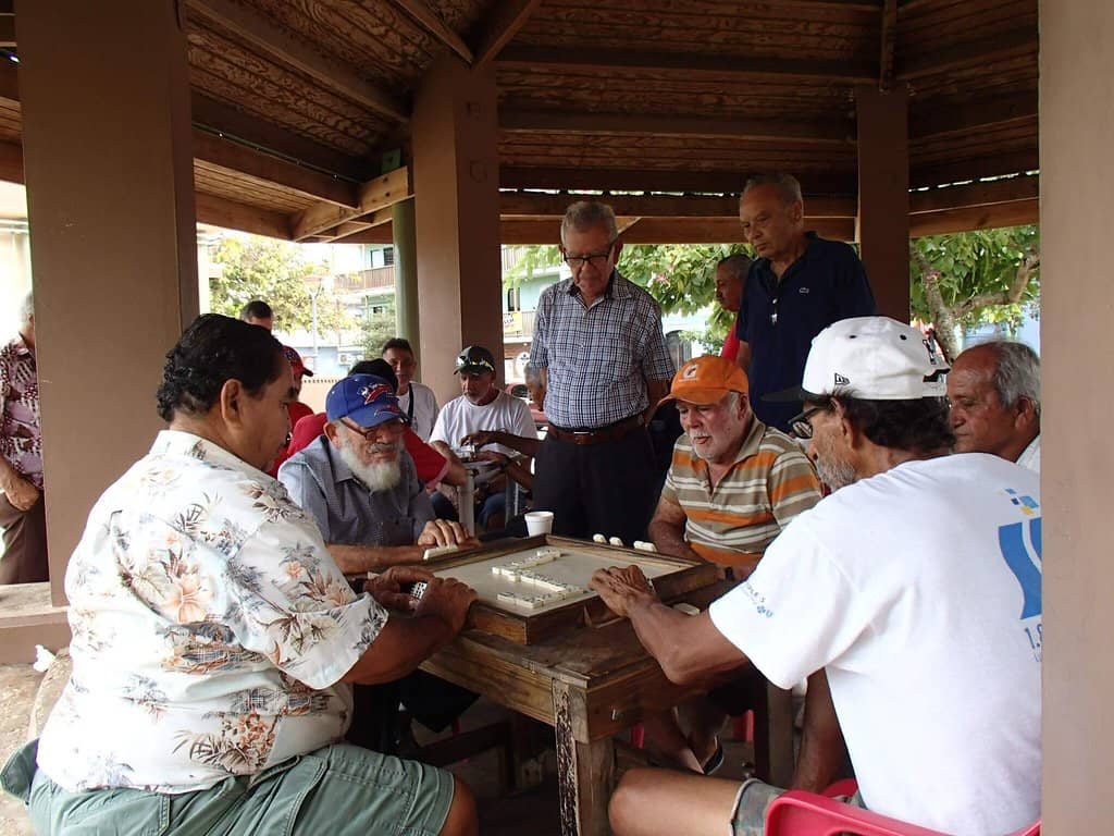 Artisan Markets & Local Crafts