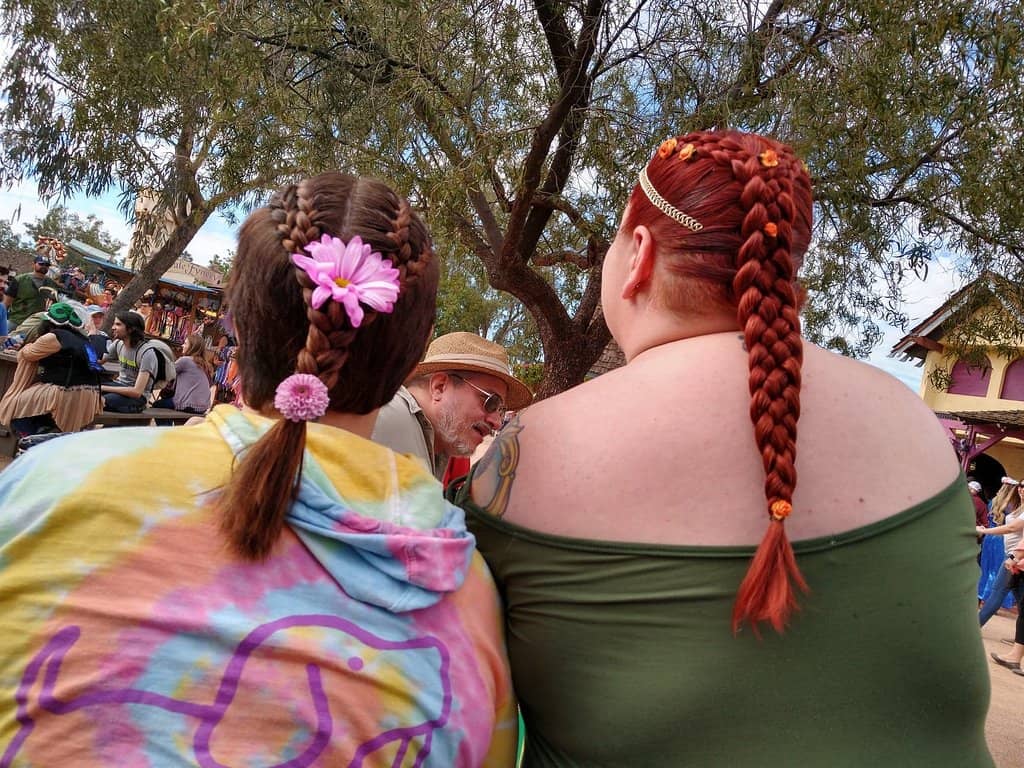 Artisan Crafts & Unique Wares