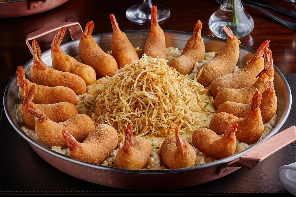 Cozy & Upscale Ambiance