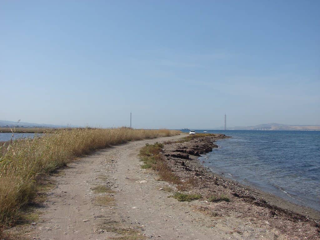 Troia Helen Beach