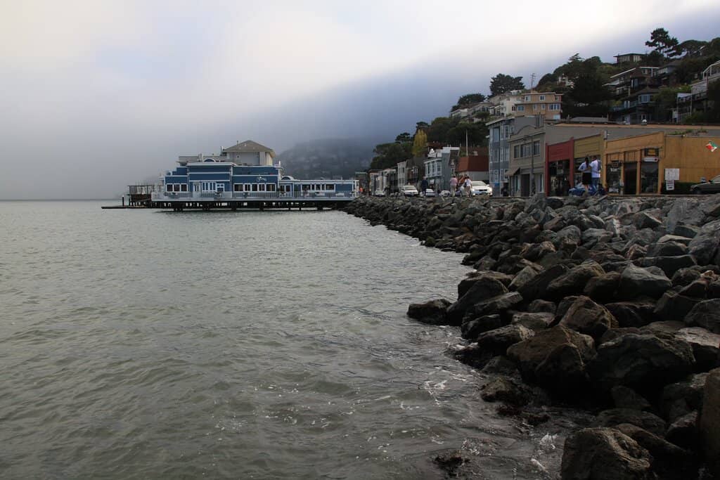 Houseboat Communities