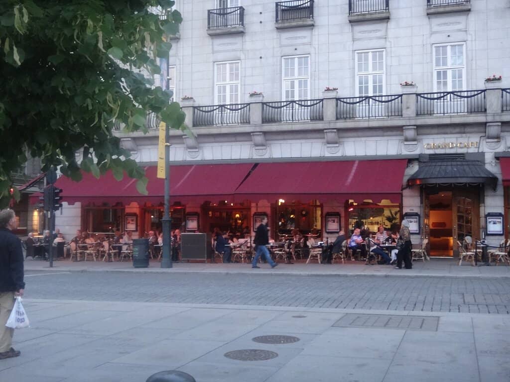 Historic Grand Cafe Ambiance