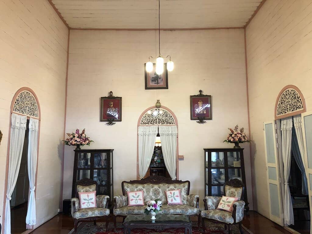 Original Furnishings