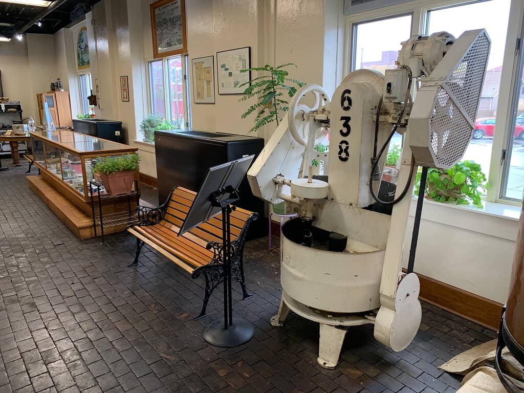 J.R. Watkins Gift Shop