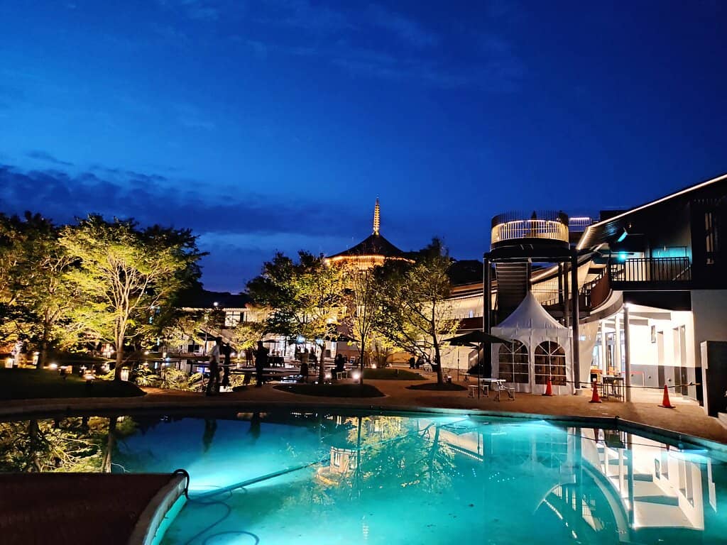 Scenic Views & Crafts