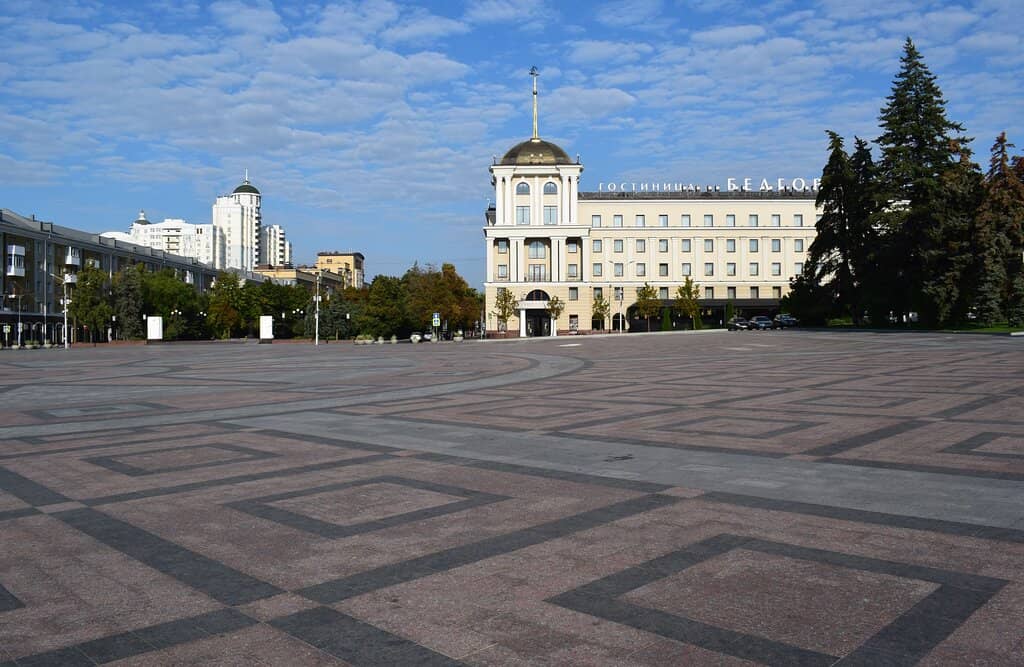 Rostov-on-Don's Church Square