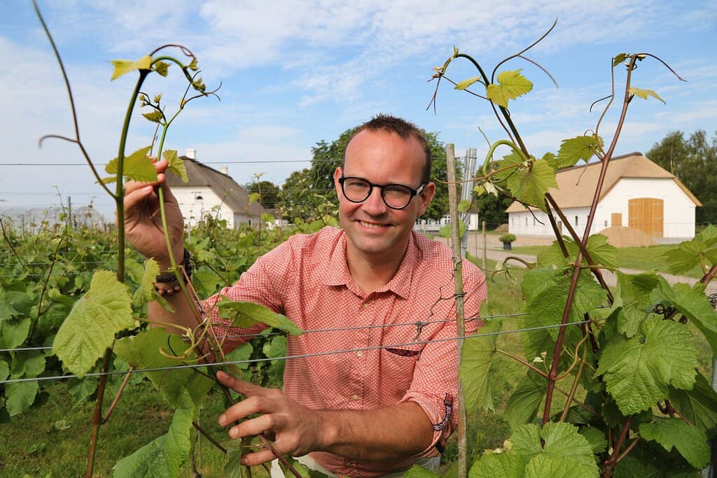 Scenic Gardens & Trails