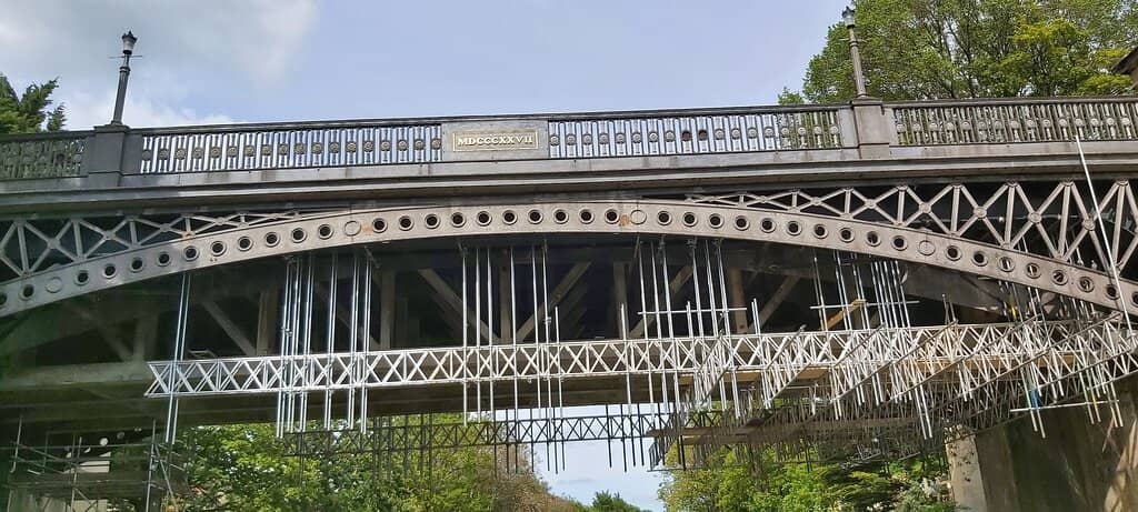Nelson-Kennedy Ledges State Park Glass Bridge