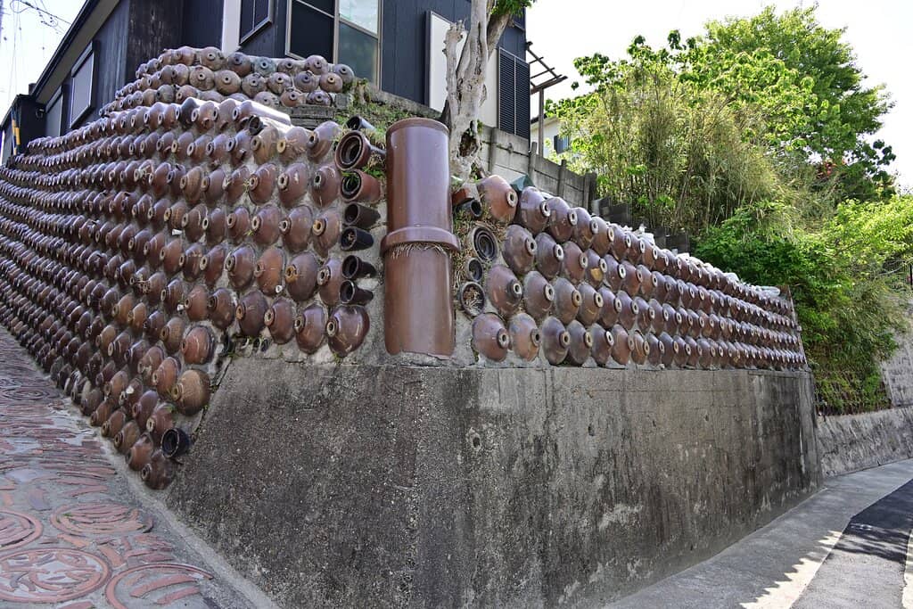 Artistic Village Atmosphere