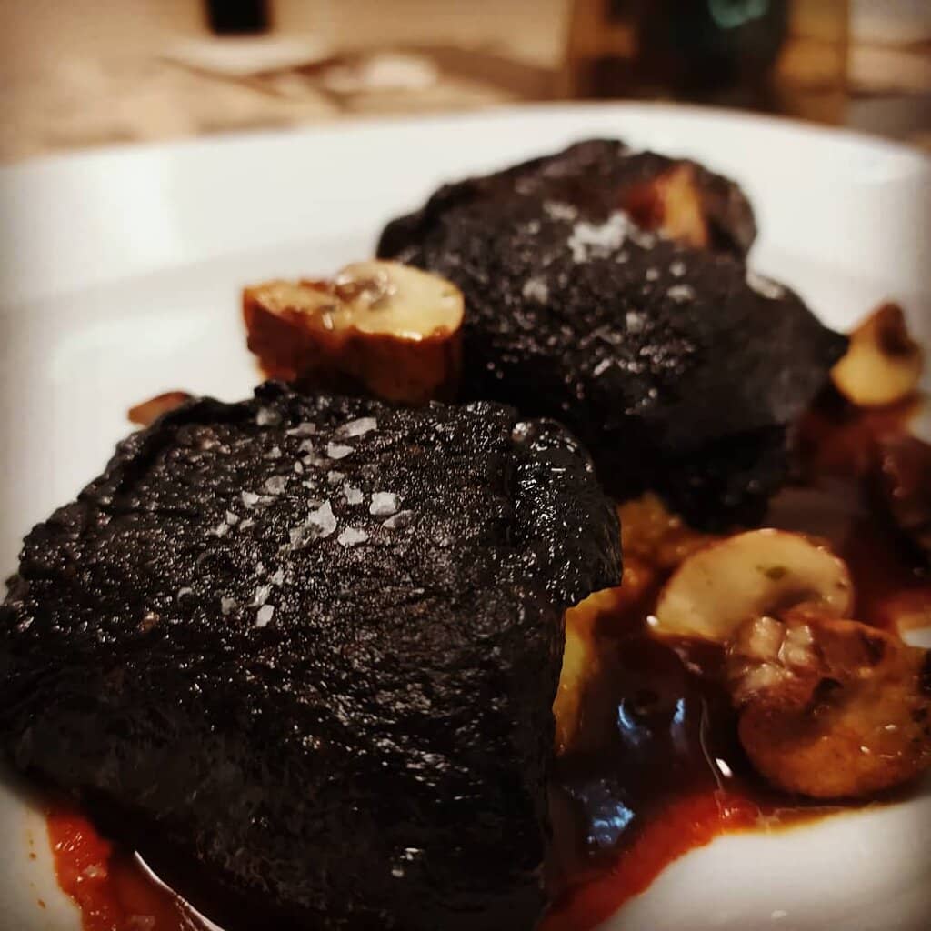 Local & Fresh Ingredients