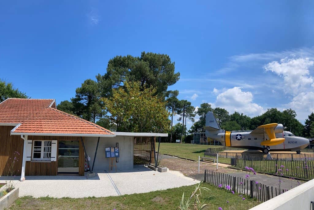 Pioneering Aeropostale History