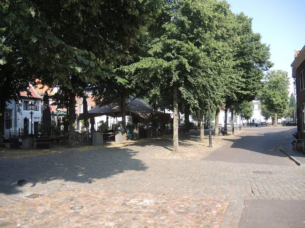 The 18th-Century Lighthouse