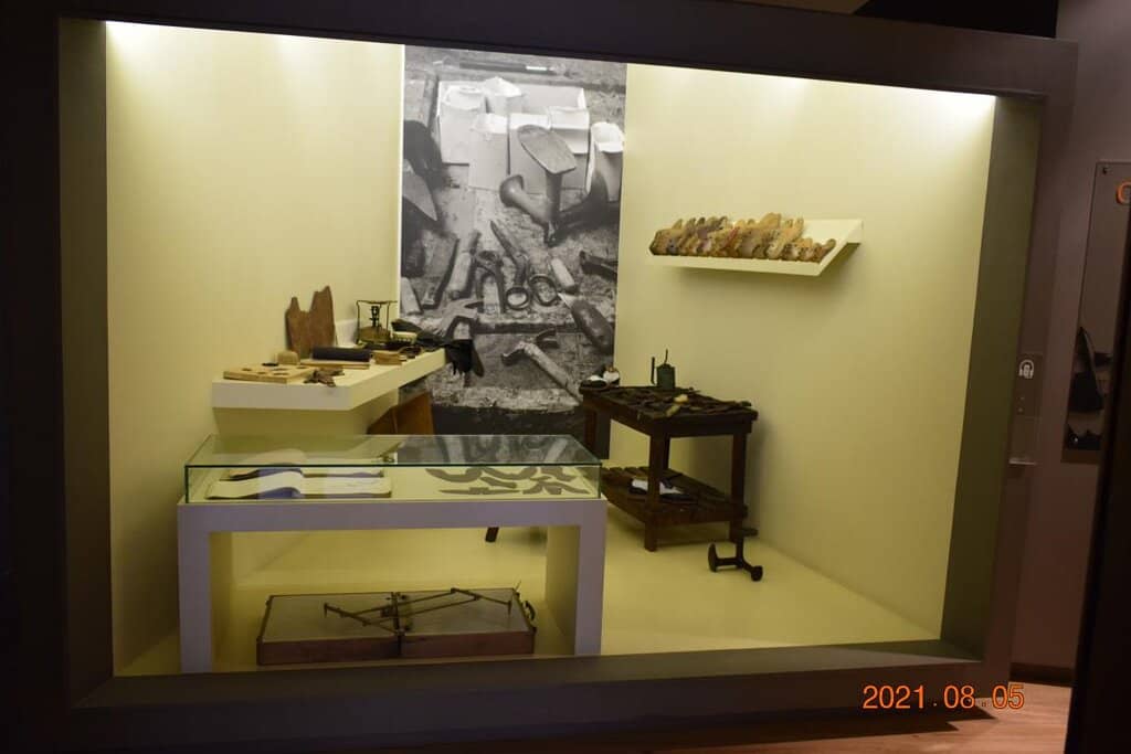 Local Art & Conventual History