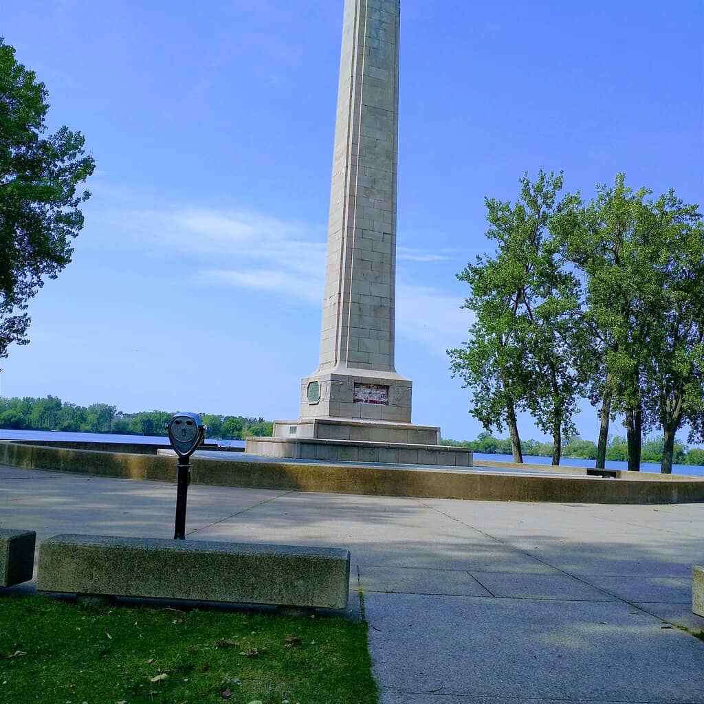 Perry's Monument
