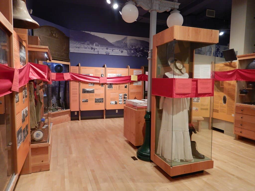 Rotating Art Exhibits