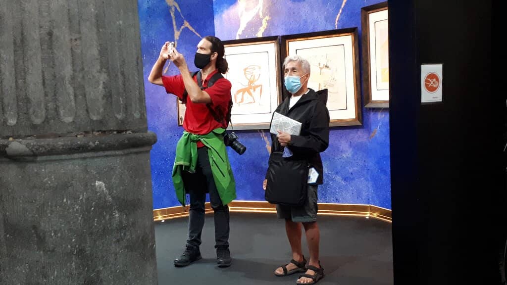 Dalí's Lithographs & Sculptures