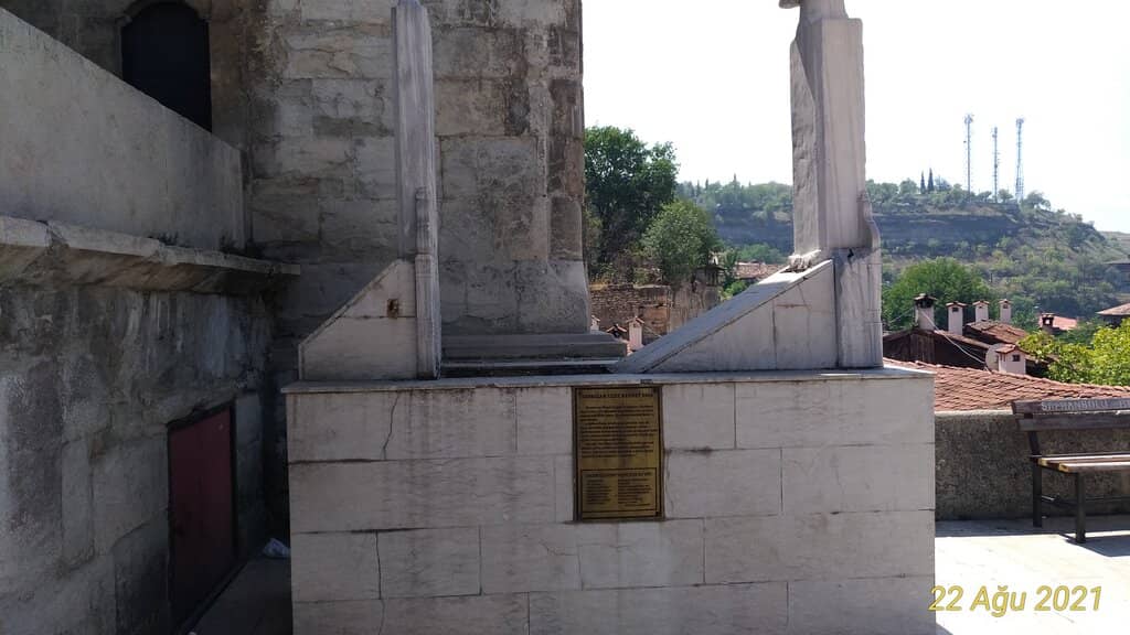 Location by Blacksmiths' Bazaar