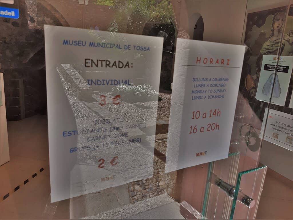 Statue of Ava Gardner