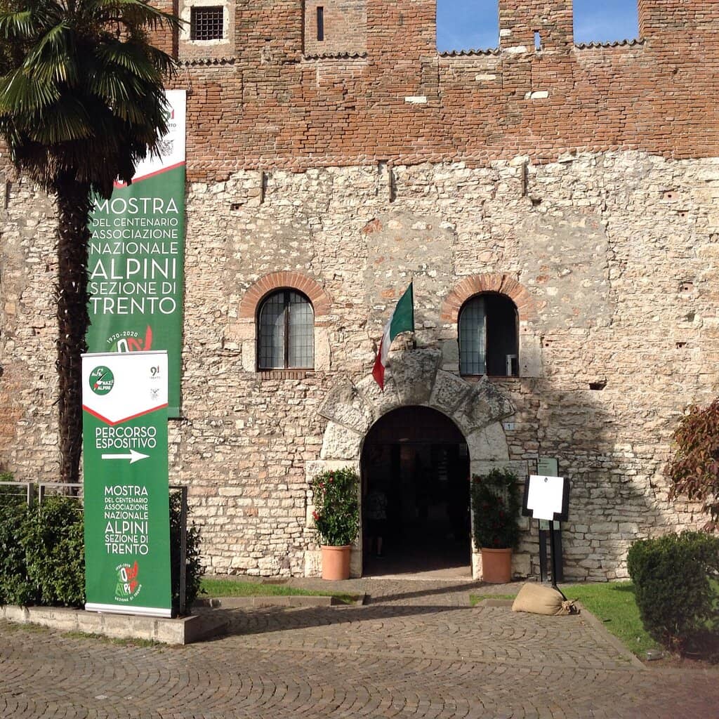 Corpo degli Alpini Exhibits