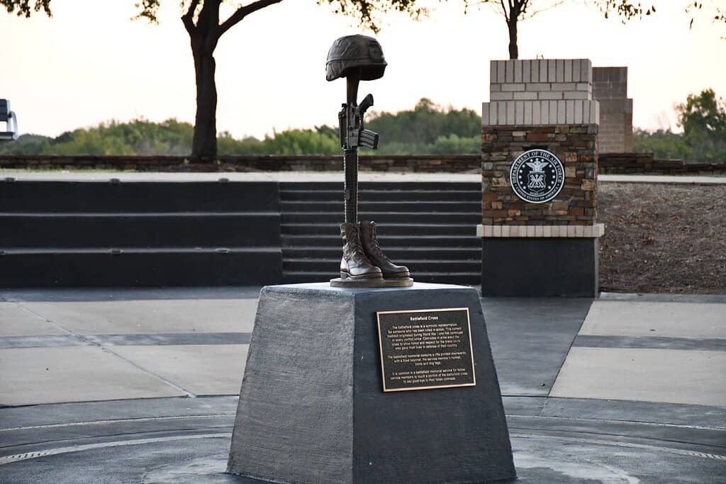 Peaceful Pond & Trails