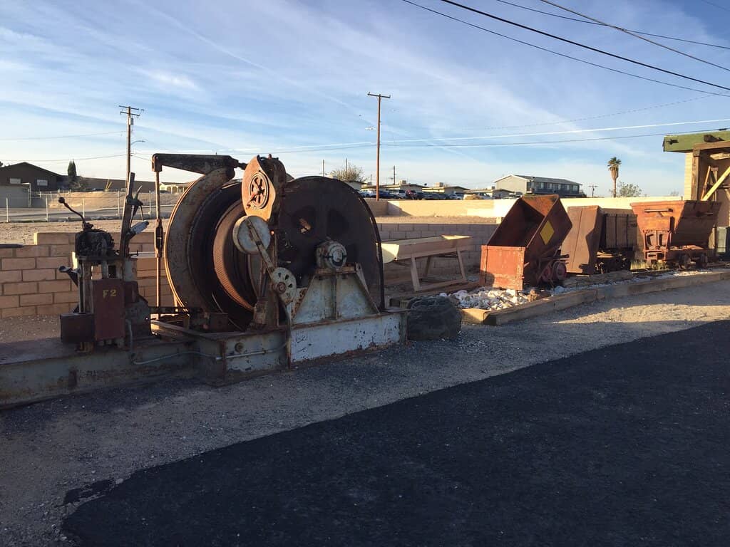 Geology & Natural Wonders