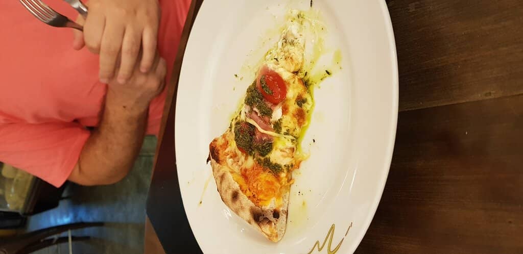 Cozy & Romantic Atmosphere