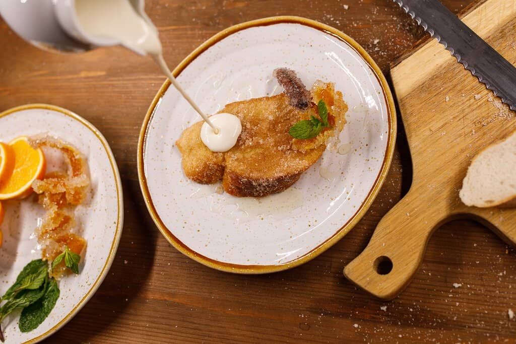 Prime People-Watching Location