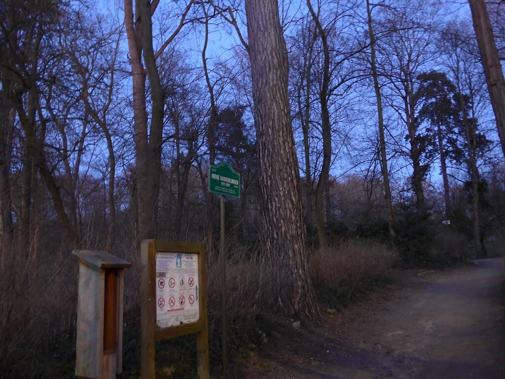 Awesome Kids' Play Area