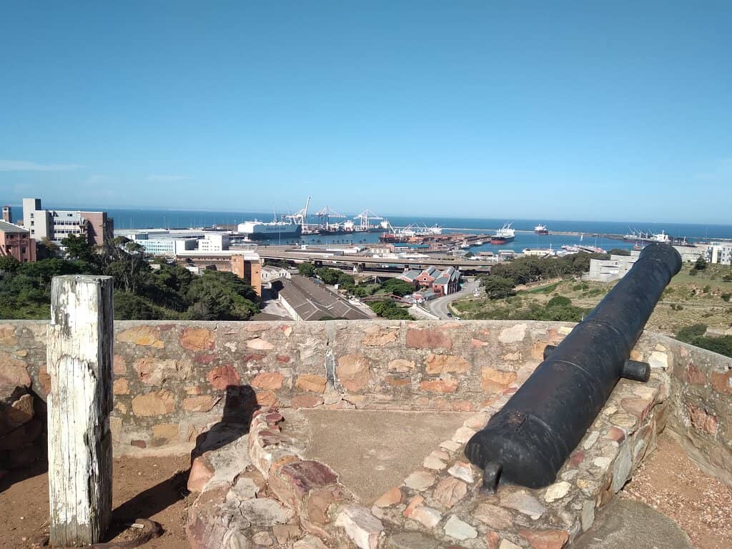 Panoramic Harbor Views