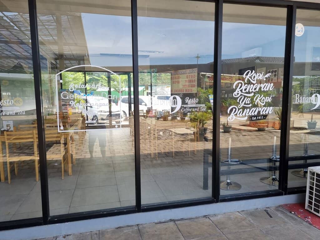 Robusta Coffee & Local Snacks