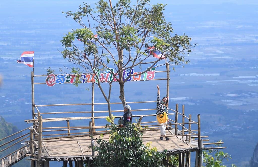 Authentic Karen Village Life