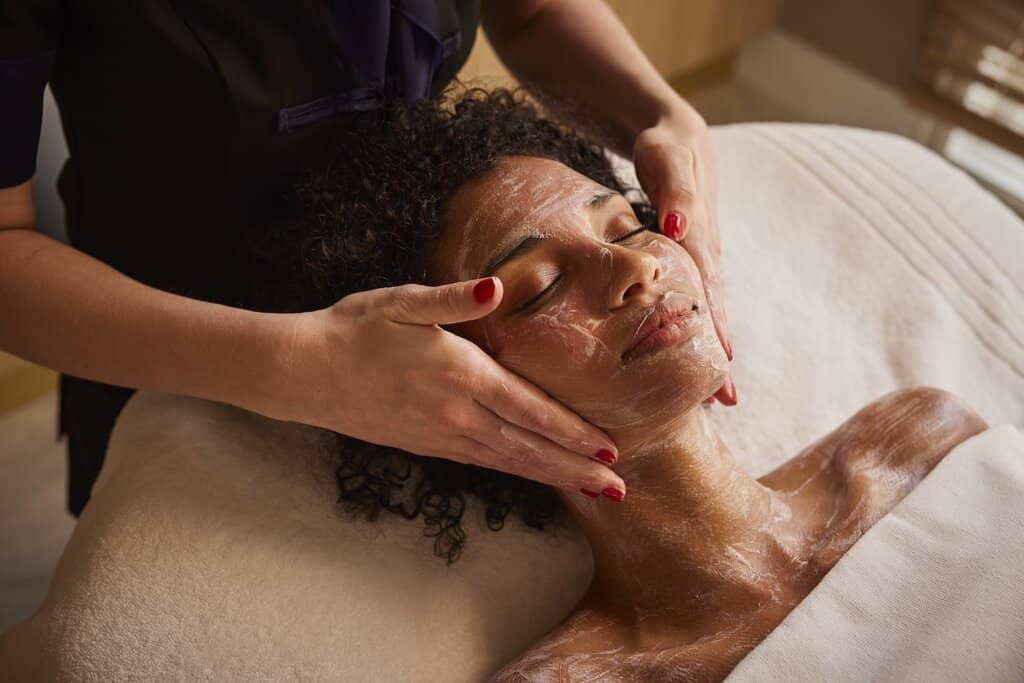 Charming Cafes and Eateries