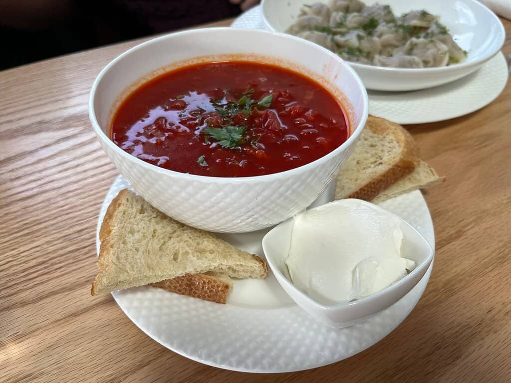 Cozy Atmosphere & Kitchen View