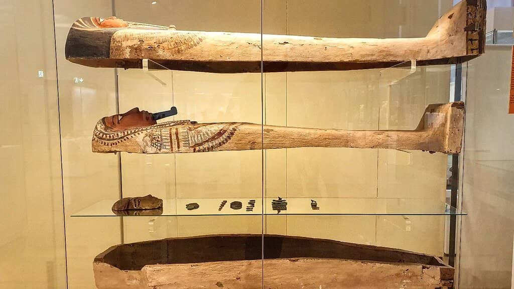 Miniature Art & Coins