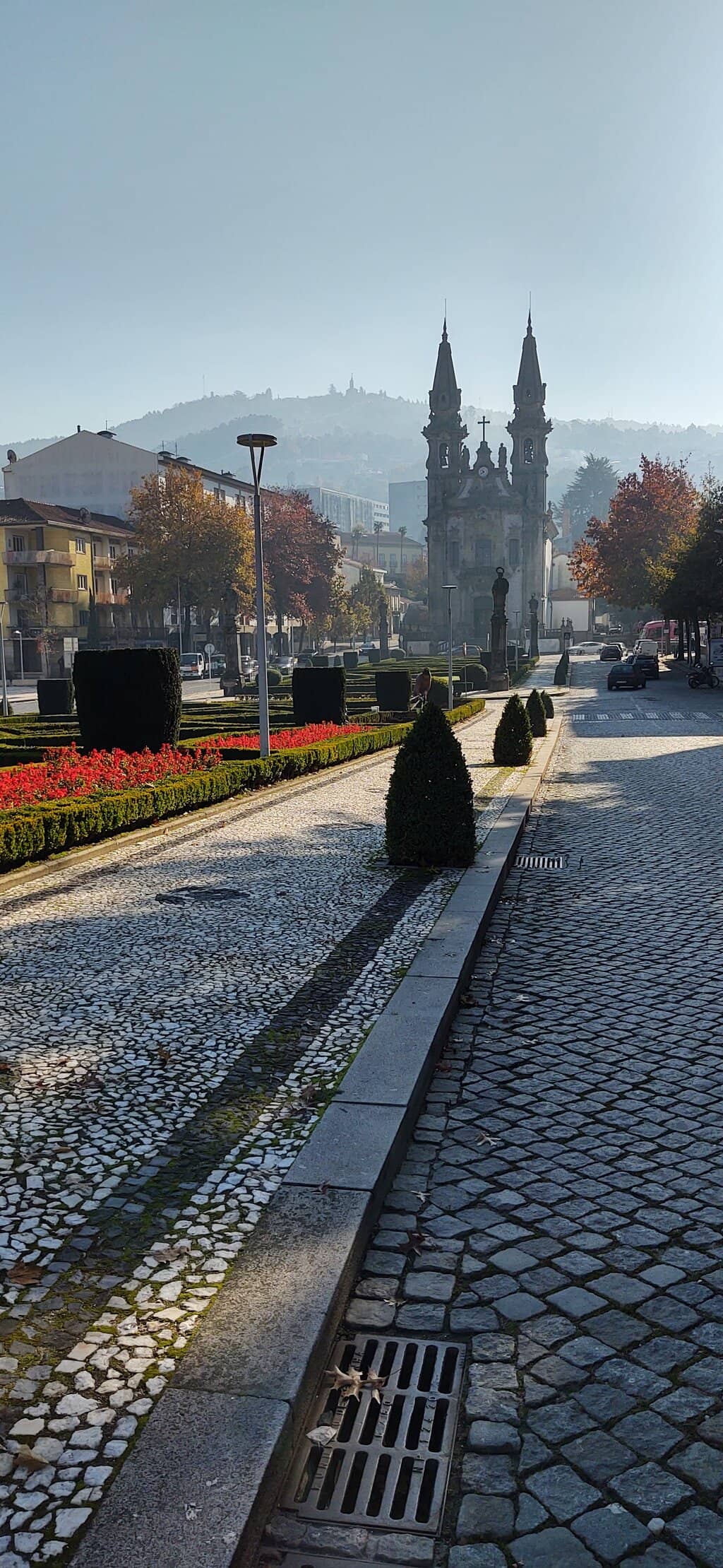 Beautifully Maintained Garden