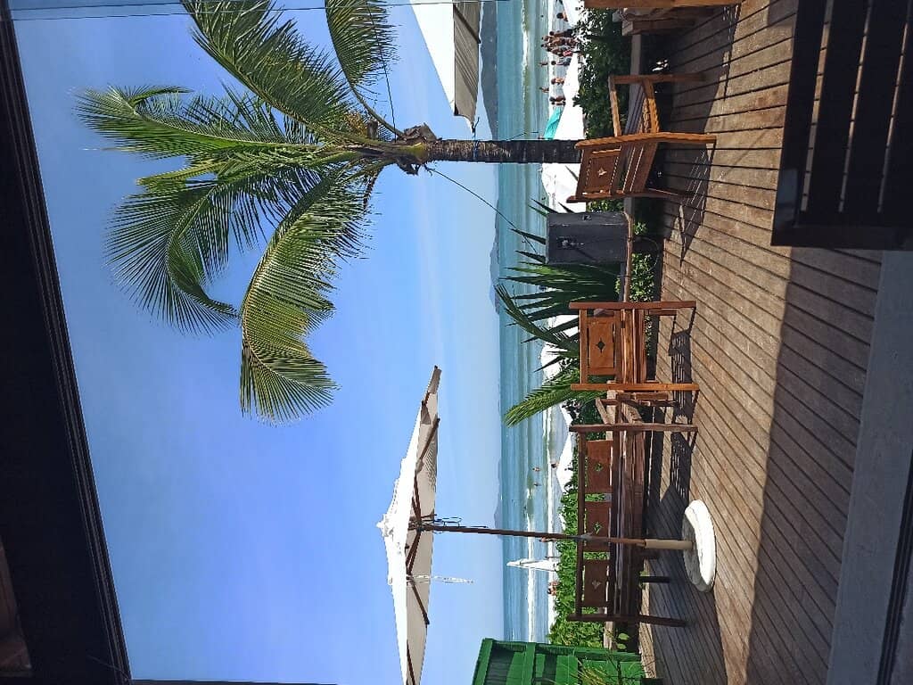 Attentive Staff Service