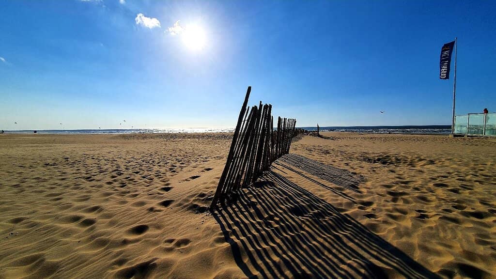 Golden Sands & Gentle Waves