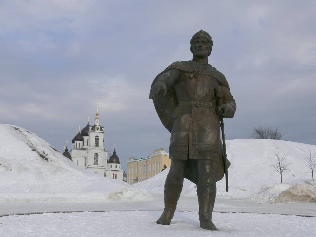 Dmitrov Kremlin Setting