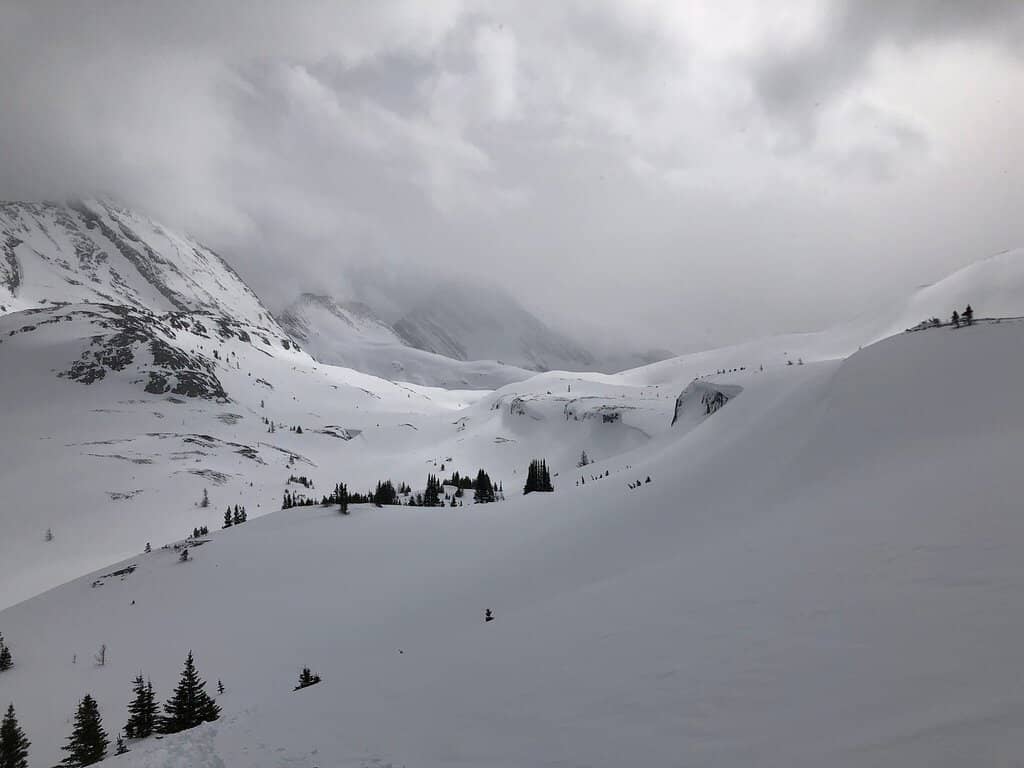 Loop Hike with Lake & Valley Vistas
