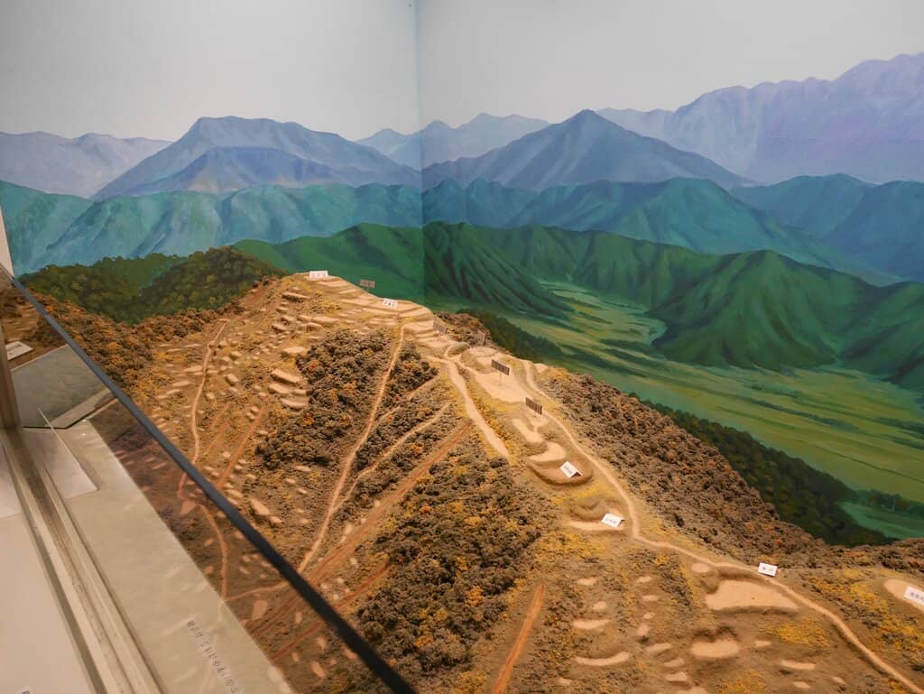 Museum's Fortress Design