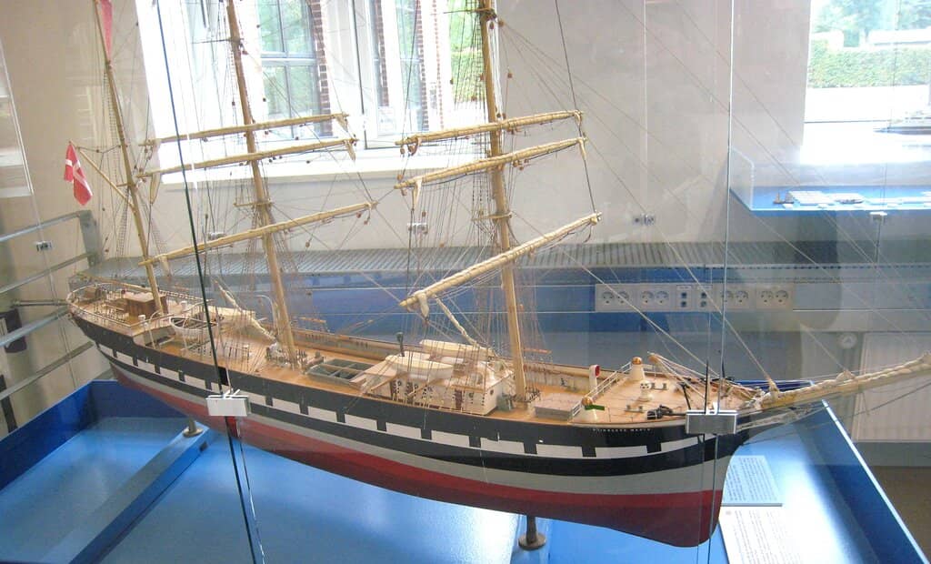 Ship Models & Evolution