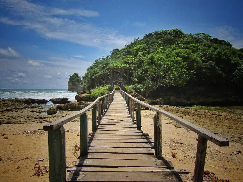 Buddhist Temple on the Cliff