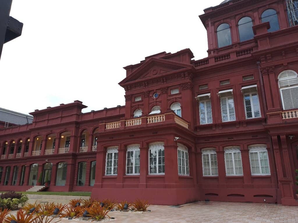 Informative Guided Tours