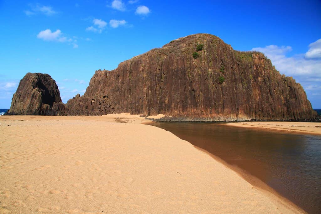 Empress and Prince Statues