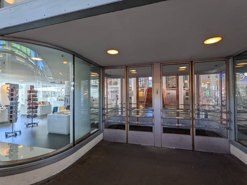 Rotating Art Exhibitions