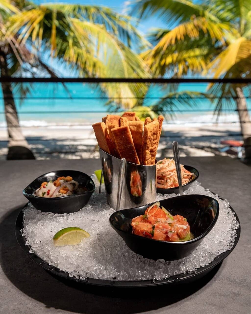 On-Site Dining & Raw Bar