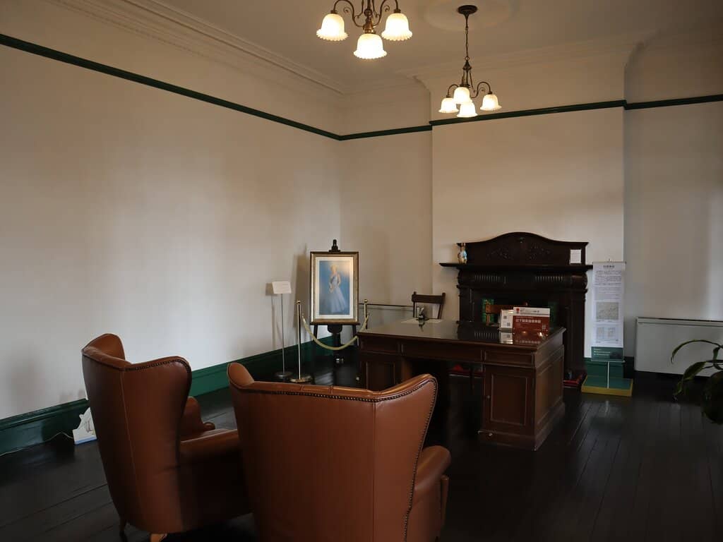 Tea Room & British Fare